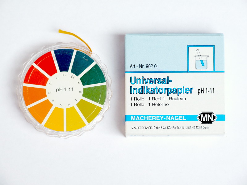 Universal Indicator Paper pH 1 - 11